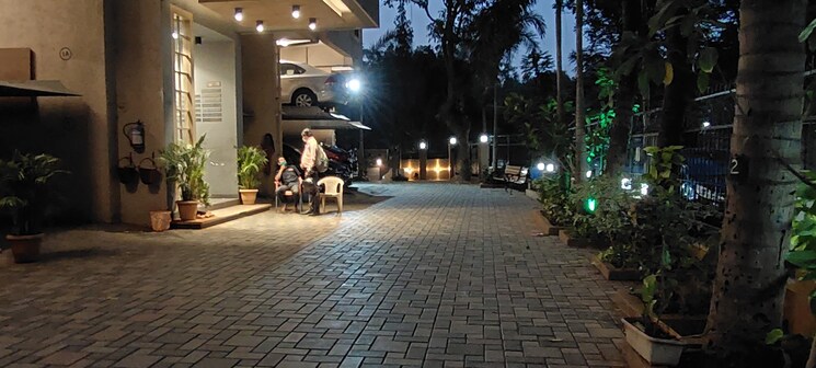  Parking, chaitanya-jeevan-kanchan 3 Bedroom 1200 Sq.Ft. Apartment In Andheri West Mumbai 7672186