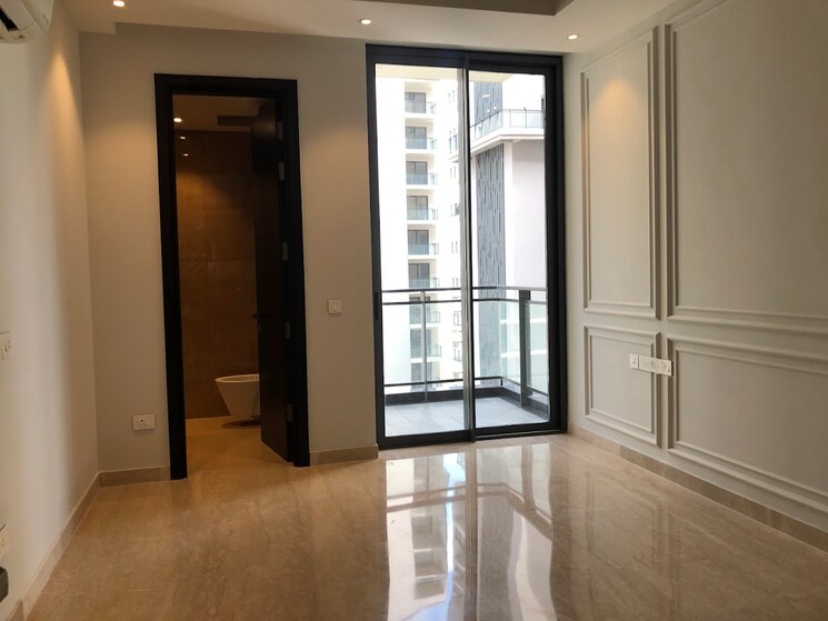 Room, suncity-platinum-towers 4 Bedroom 4175 Sq.Ft. Apartment In Sector 28 Gurgaon 7672274