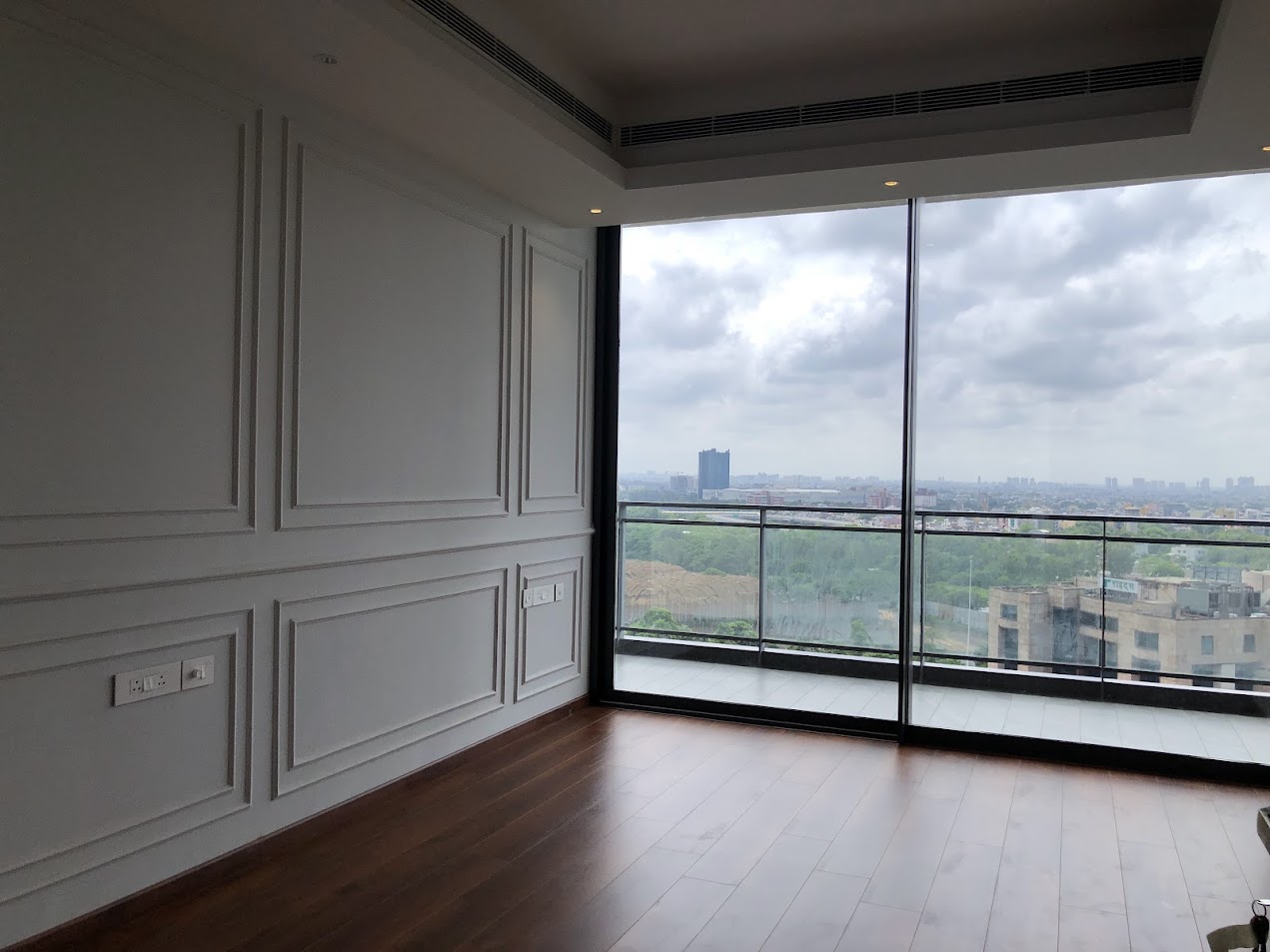 4 BHK + Pooja Room Apartment For Rent in Suncity Platinum Towers