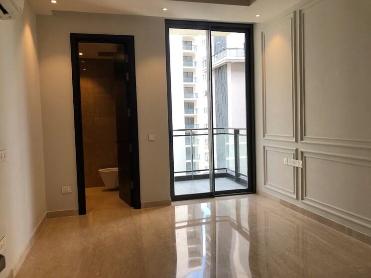 Room, suncity-platinum-towers 4 Bedroom 4175 Sq.Ft. Apartment In Sector 28 Gurgaon 7672274