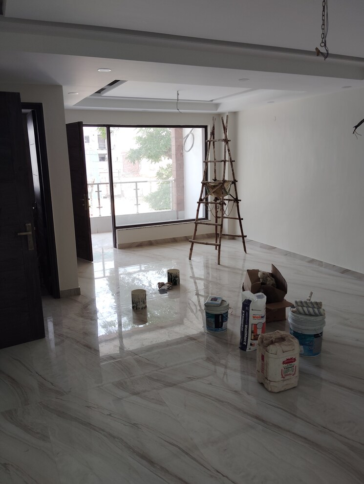 Room, sector 37 4 Bedroom 2403 Sq.Ft. Builder Floor In Sector 37 Faridabad 7672308