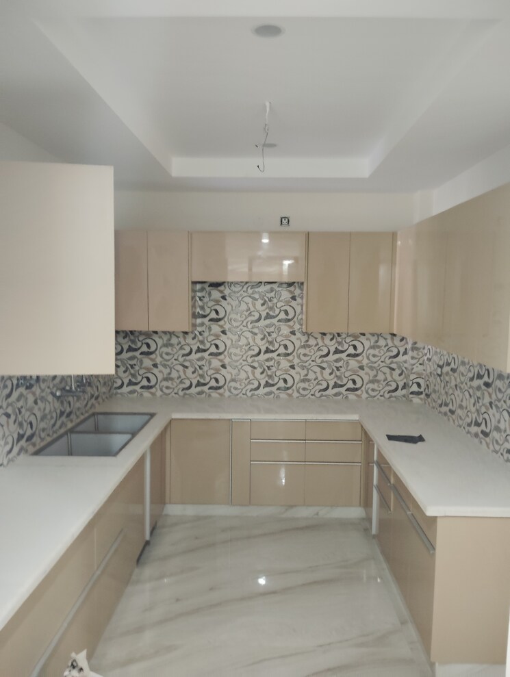 Kitchen, sector 37 4 Bedroom 2403 Sq.Ft. Builder Floor In Sector 37 Faridabad 7672308