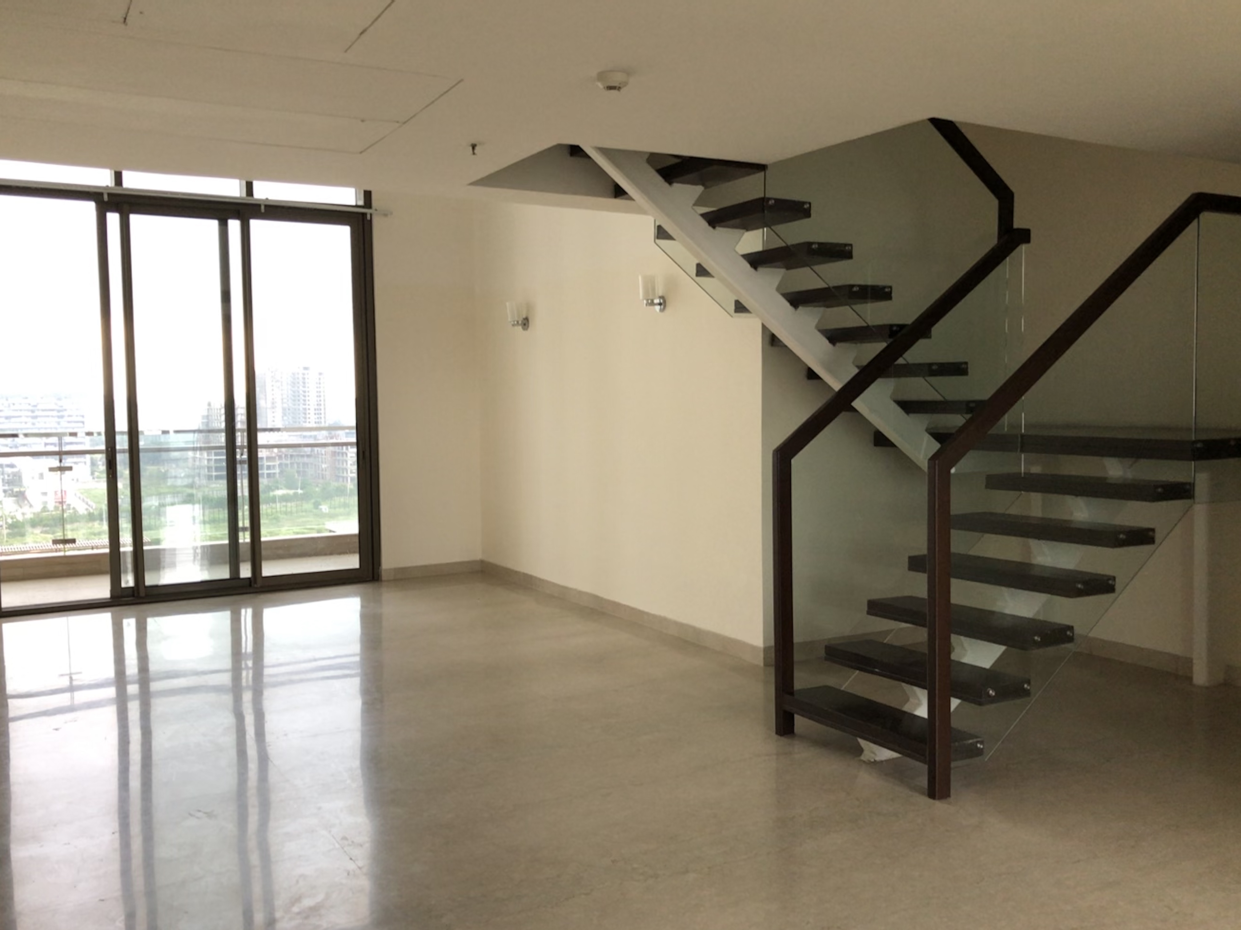 4 BHK + Pooja Room Apartment For Rent in M3M Golf Estate