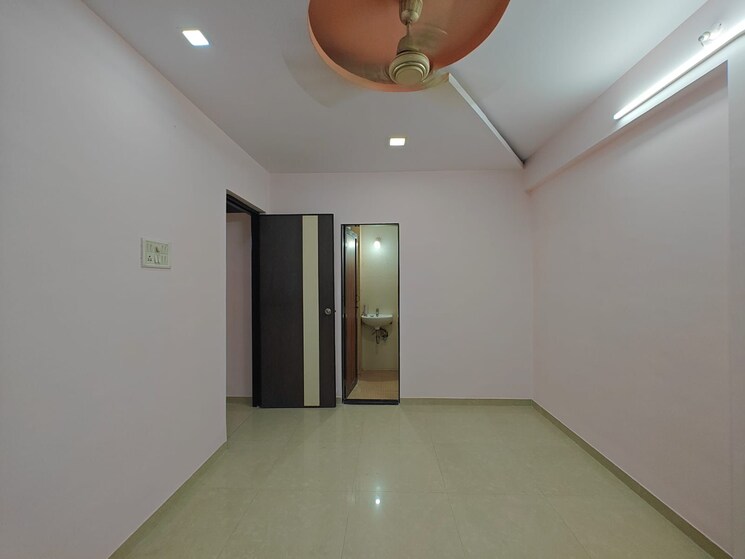 Room, rajeshree-avenue 1 Bedroom 430 Sq.Ft. Apartment In Borivali West Mumbai 7672378