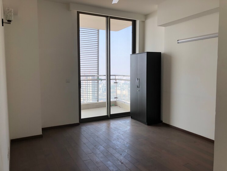 Room, m3m-golf-estate 4 Bedroom 3510 Sq.Ft. Apartment In Sector 65 Gurgaon 7672385