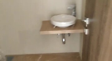 Bathroom in 5 BHK Apartment at Shapoorji Pallonji The Designate, Khar West – for Sale