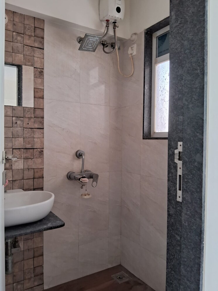 Bathroom, dhanesh-sukhvilla 2 Bedroom 582 Sq.Ft. Apartment In Goregaon West Mumbai 7672455