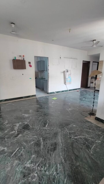 रेसिडेंशियल फ्लैट वर्ग फुट फॉर रेंट इन द्वारका दिल्ली  7672458