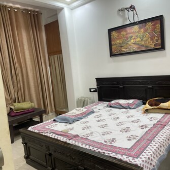 3 BHK Builder Floor For Rent in Vaishali Sector 4 Ghaziabad  7672641