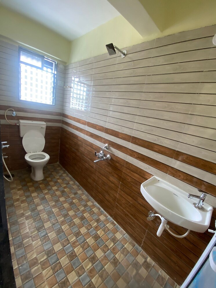 Bathroom, shree-sai-usha-complex 1 Bedroom 550 Sq.Ft. Apartment In Bhandup West Mumbai 7673083