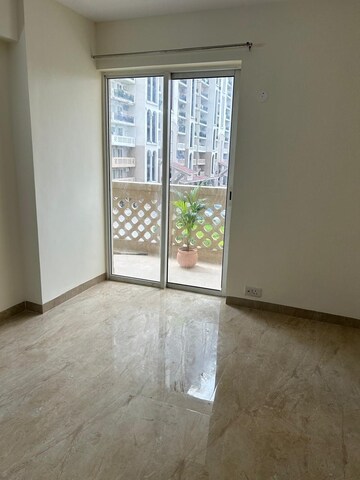 Room in 3.5 BHK Apartment at Shree Vardhman Flora, Sector 90 – for Sale