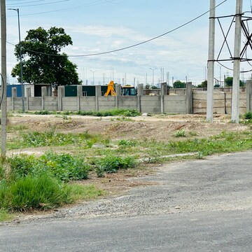  Plot For Sale in Sector 33