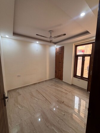 2 BHK Builder Floor For Rent in Chattarpur Delhi  7673456