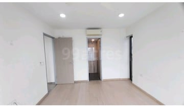 Room in 2 BHK Apartment at Lodha New Cuffe Parade, Wadala – for Sale