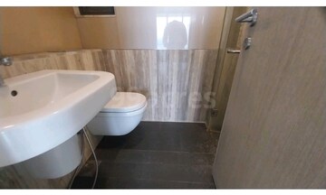 Bathroom in 2 BHK Apartment at New Cuffe Parade, Wadala – for Sale