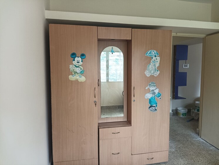 Room, mega-center 1 Bedroom 650 Sq.Ft. Apartment In Hadapsar Pune 7674312