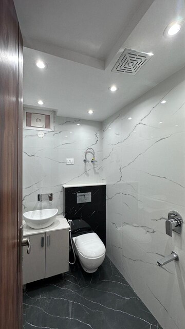 Master Bedroom in 4 BHK Apartment at Sector 11 Dwarka – for Sale