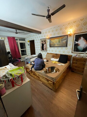 Master Bedroom in 3.5 BHK Apartment at Arihant Arden, Sector 1 Greater Noida – for Sale