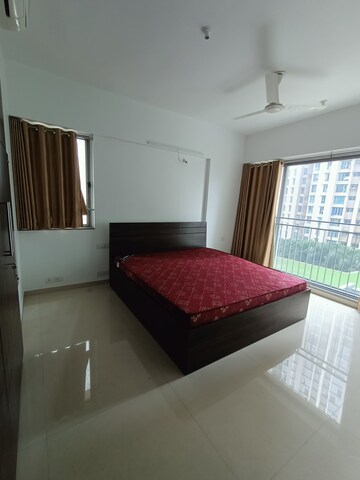 Room in 3 BHK Apartment at Kalpataru The Sunrise, Dhokali – for Sale