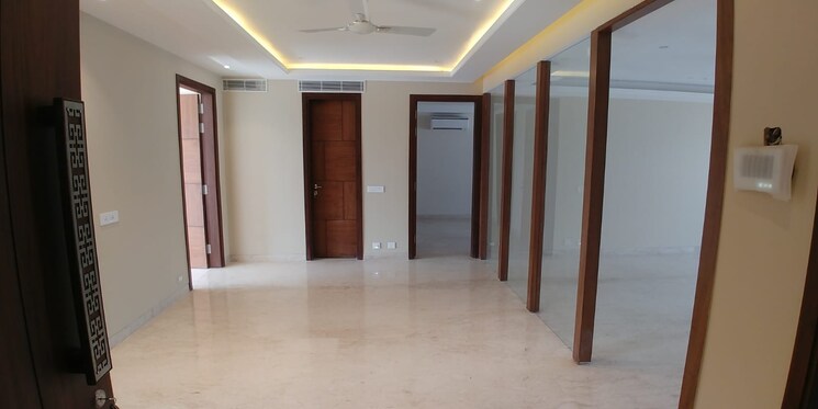 Room, safdarjung enclave 3 Bedroom 250 Sq.Yd. Builder Floor In Safdarjung Enclave Delhi 7674979