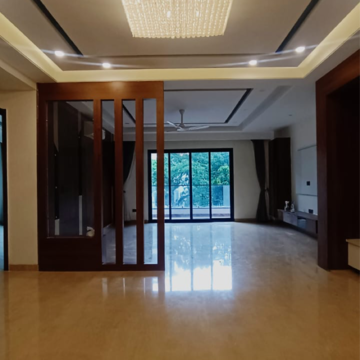 Room in 3.5 BHK Builder Floor at M3M Antalya Hills, Sector 79 – for Sale
