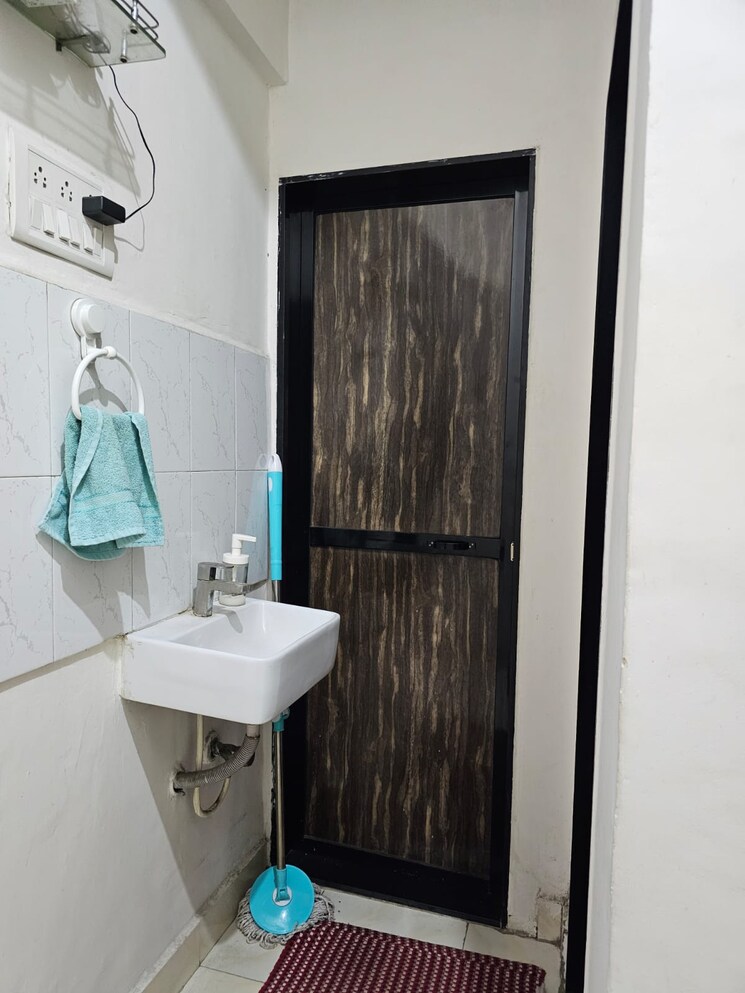 Bathroom, shubharambh-complex 1 Bedroom 650 Sq.Ft. Apartment In Manpada Thane 7675064