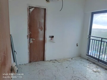 Bedroom in 2.5 BHK Apartment at Dynamix Avanya, Dahisar East – for Sale