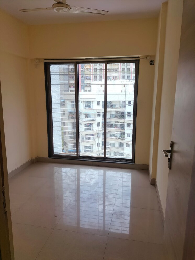 Room, chheda-avirahi 3 Bedroom 750 Sq.Ft. Apartment In Mira Road Thane 7675314
