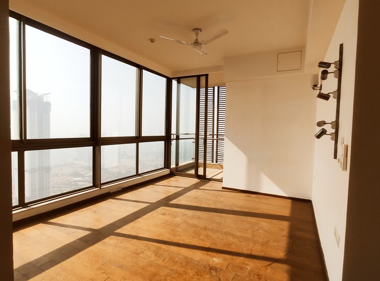 Room, m3m-golf-estate 4 Bedroom 3510 Sq.Ft. Apartment In Sector 65 Gurgaon 7675557