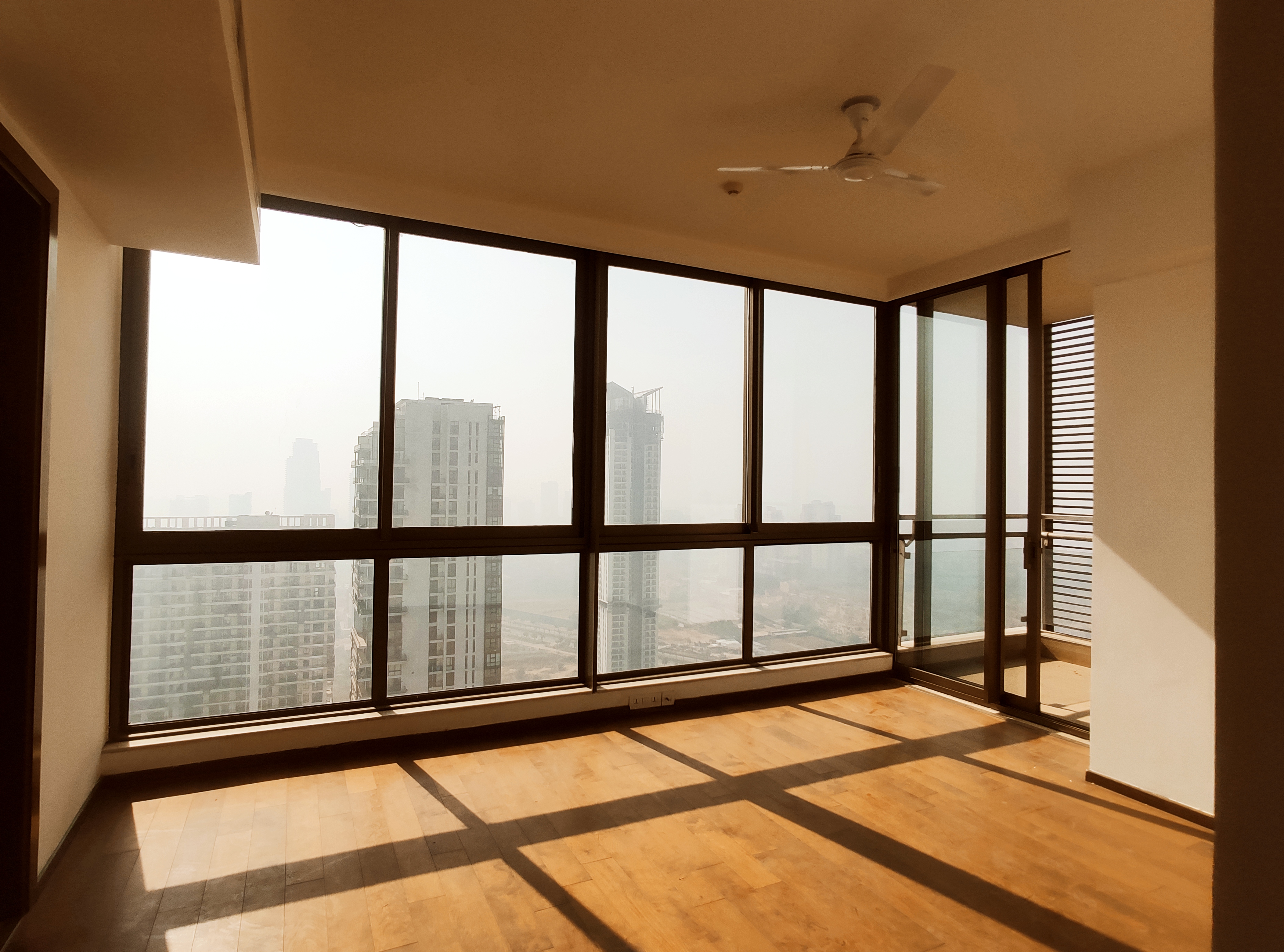 4 BHK + Pooja Room,Servant Room,Study Room Apartment For Rent in M3M Golf Estate