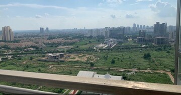 Plot Area in 4 BHK Apartment at M3M Golf Estate, Sector 65 – for Rent