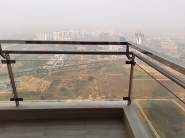 Swimming Pool in 4 BHK Apartment at M3M Golf Estate, Sector 65 – for Rent