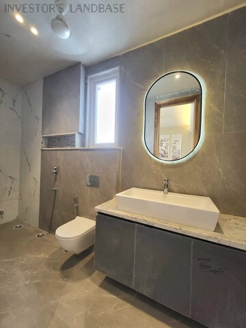 Bathroom in 4 BHK Builder Floor at CS Roseate 63, Sector 63a – for Sale