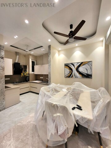 Kitchen in 4 BHK Builder Floor at CS Roseate 63, Sector 63a – for Sale