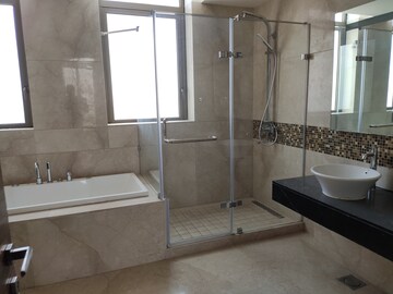 Bathroom in 4 BHK Apartment at M3M Golf Estate, Sector 65 – for Rent