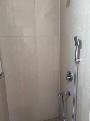 Bathroom in 3.5 BHK Apartment at Emaar Emerald Estate, Sector 65 – for Sale