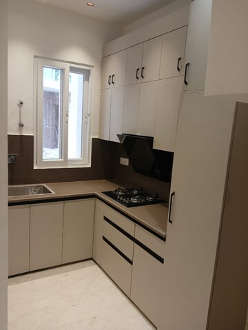 Kitchen in 3 BHK Builder Floor at Sector 73 – for Sale