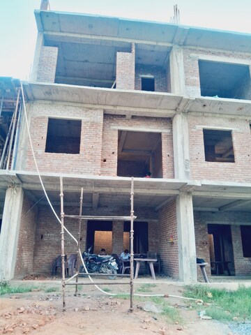 4 BHK Independent House – Exterior View View at Noida Central - for Sale