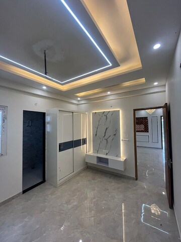 Building Lobby in 3 BHK Builder Floor at Gms Road – for Sale