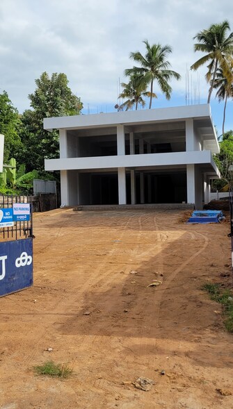 Commercial Showroom 5500 Sq.Ft. For Rent in Mullakkal Alappuzha  7676897