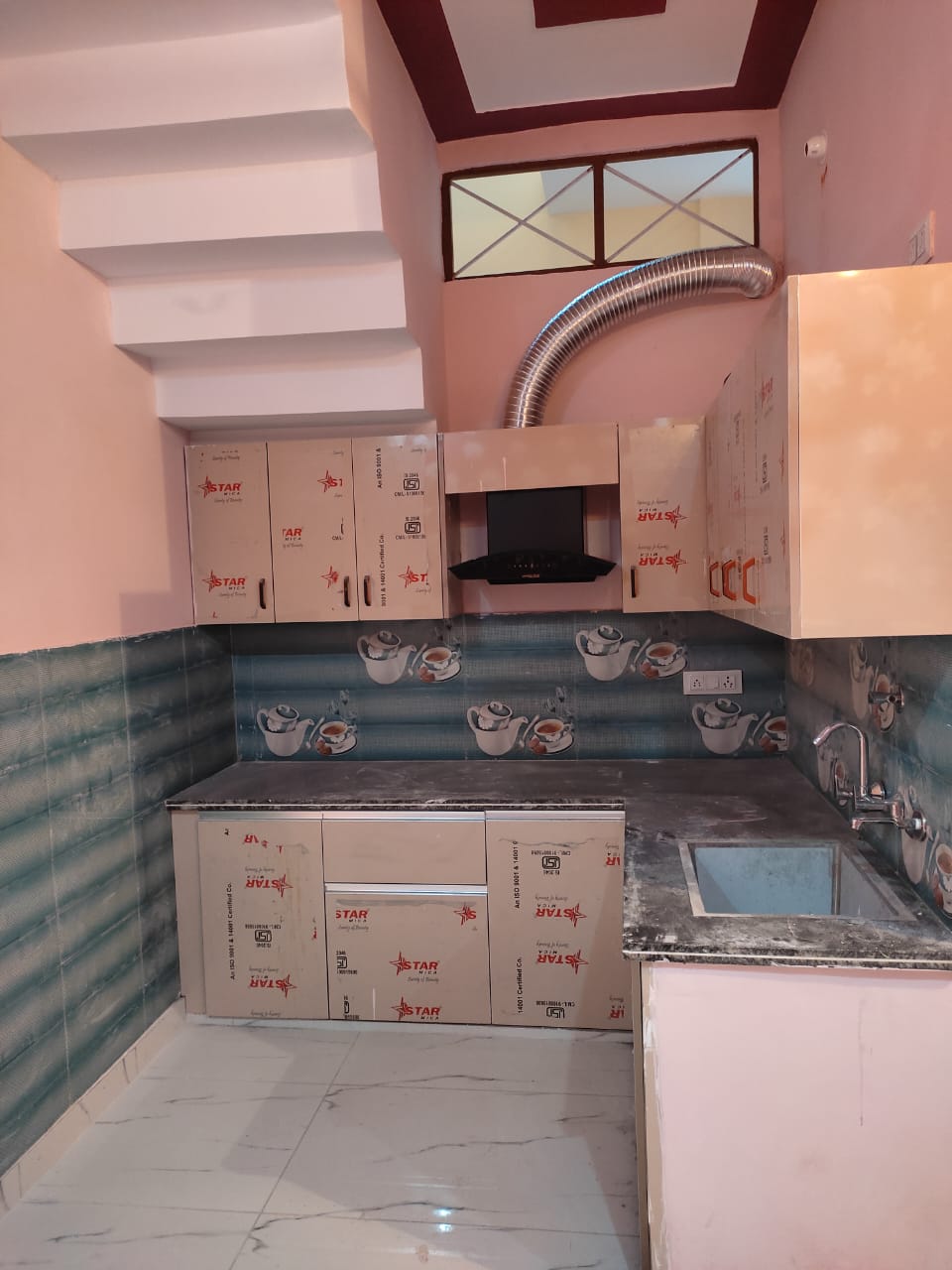 Resale 2 Bedroom 900 Sq.Ft. Independent House in Turner Road Dehradun