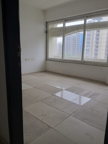 Room in 4 BHK Apartment at Shree Balaji Wind Park, Near Nirma University On Sg Highway – for Sale