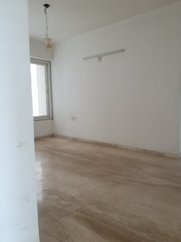Room in 4 BHK Apartment at Shree Balaji Wind Park, Near Nirma University On Sg Highway – for Sale