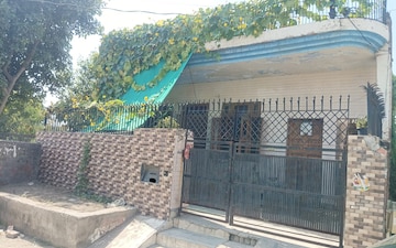 3 BHK Independent House For Sale in Sector 8