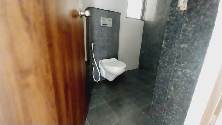 Bathroom, shapoorji-pallonji-joyville-celestia 2 Bedroom 659 Sq.Ft. Apartment In Hadapsar Pune 7677297