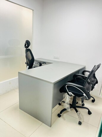 Commercial Office Space 600 Sq.Ft. For Rent in Sector 4 Noida  7677412