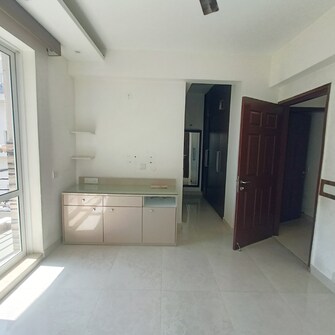 3 BHK Apartment For Rent in Unitech Espace Nirvana Country Nirvana Country Gurgaon  7677496