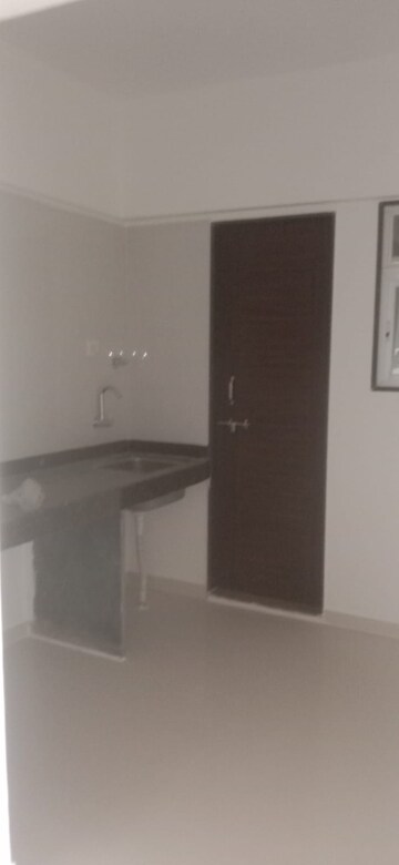 Room in 1 BHK Builder Floor at Fortune Perfect, Katraj Kondhwa Road – for Sale
