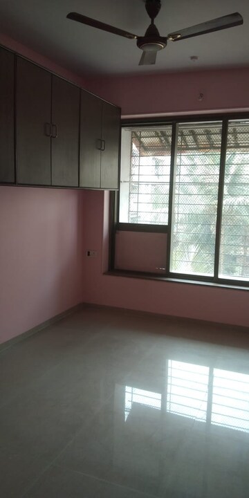 Room in 1 BHK Apartment at Kukreja Sai Deep, Chembur – for Sale