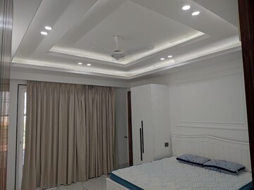 Master Bedroom in 3 BHK Apartment at DLF Beverly Park II, Sector 25 – for Sale